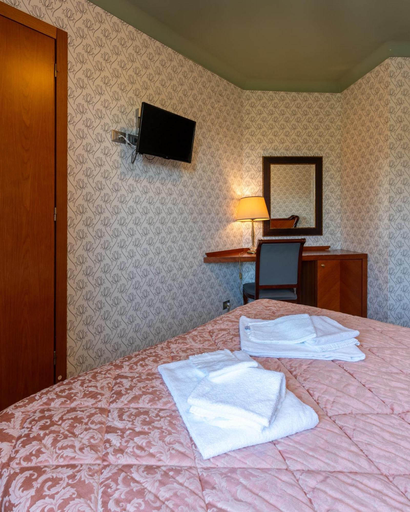 Hotel Terme Sarnano Zewnętrze zdjęcie
