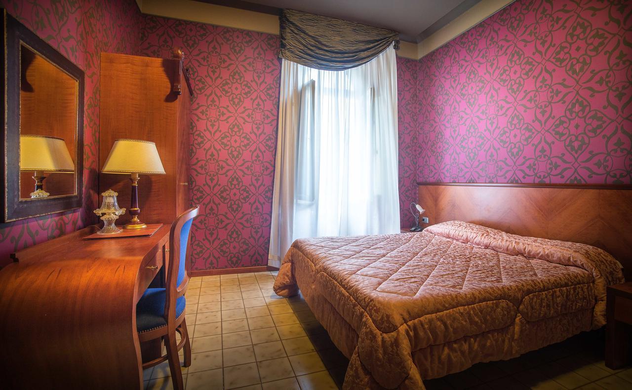 Hotel Terme Sarnano Zewnętrze zdjęcie